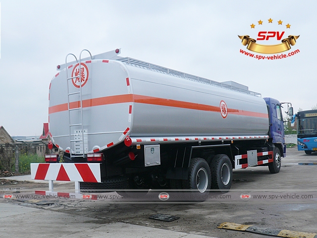 23,000 Litres (6,100 Gallons) Fuel Dispenser-CAMC-RBS 23,000 Litres (6,100 Gallons) Fuel Dispenser-CAMC-RBS