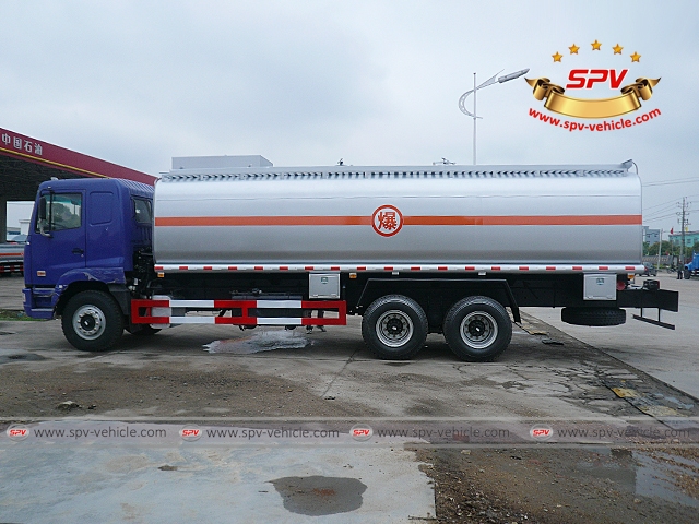 23,000 Litres (6,100 Gallons) Fuel Dispenser-CAMC-S 23,000 Litres (6,100 Gallons) Fuel Dispenser-CAMC-S
