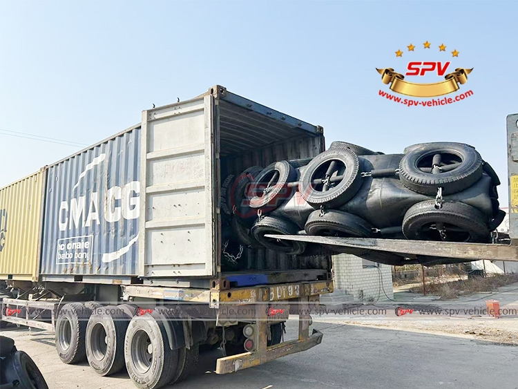 Boat Rubber Fenders Loading Into 1*20 Feet Container