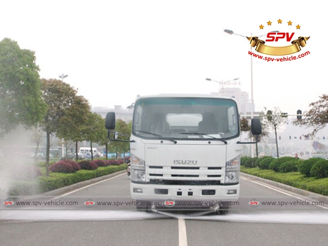ISUZU water bowser trucks from SPV are in hot sale, water tanks capacity upto 20,000 Litres